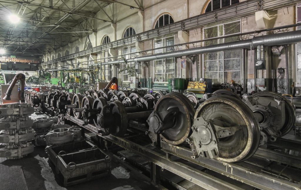 Why Turnkey CNC Solutions Are Essential for Mechanical and Construction Industries