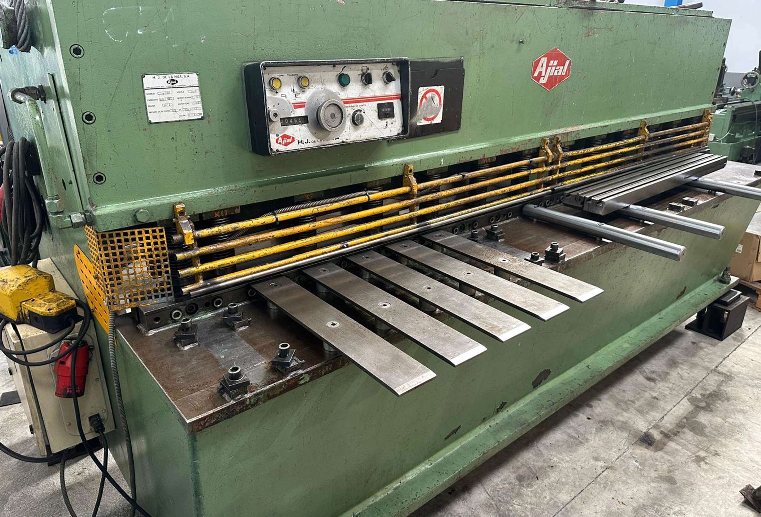 servicio-de-corte-con-cizalla